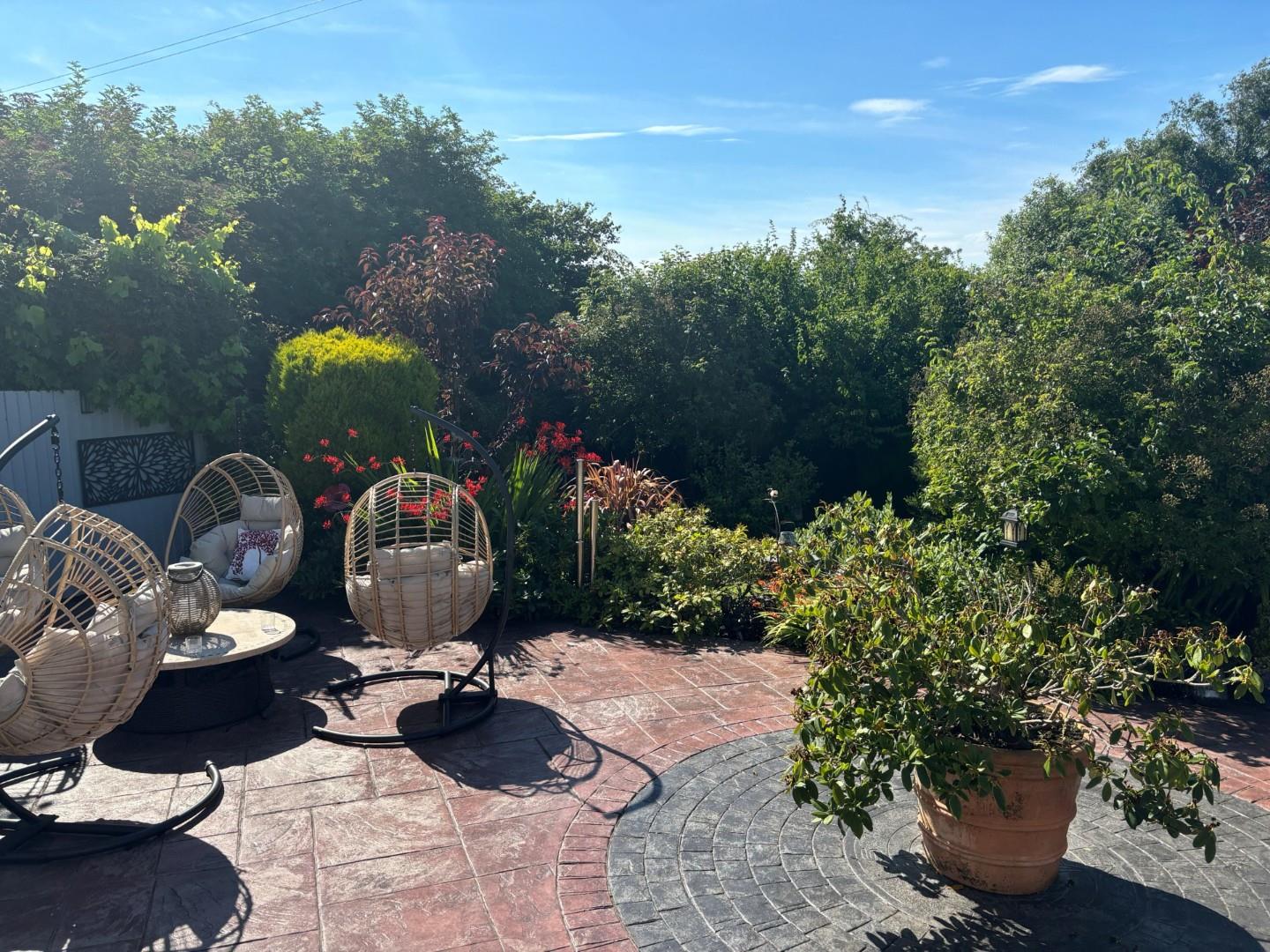 Peppercorn Lodge, 182 Port Road East, Barry, Vale of Glamorgan, CF62 9PZ